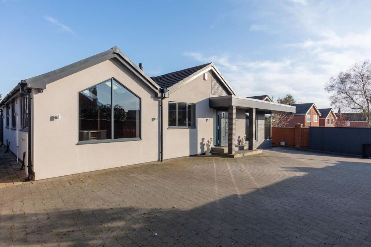 Holiday home Lt Luxury Let Nottingham