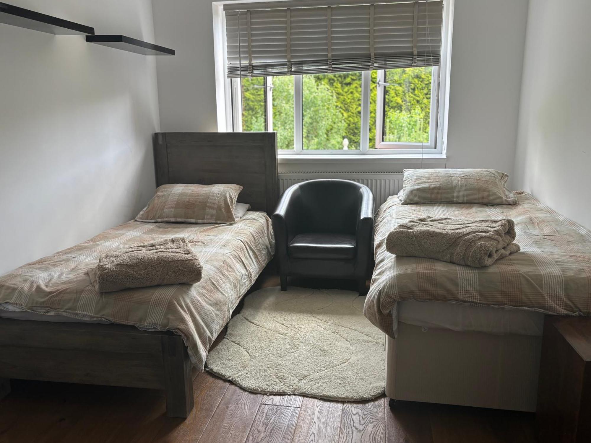 Lt Luxury Let Nottingham
